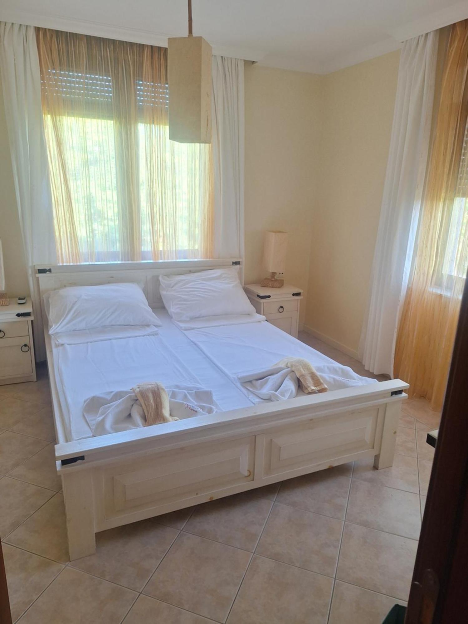 Santa Marina Apartaments- Karina 1 Sozopol Exterior foto